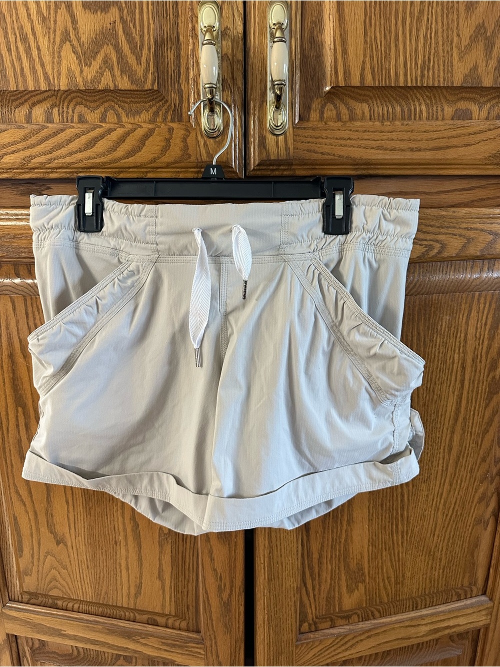 lululemon athletica Light Cream Drawstring Dance Studio Shorts